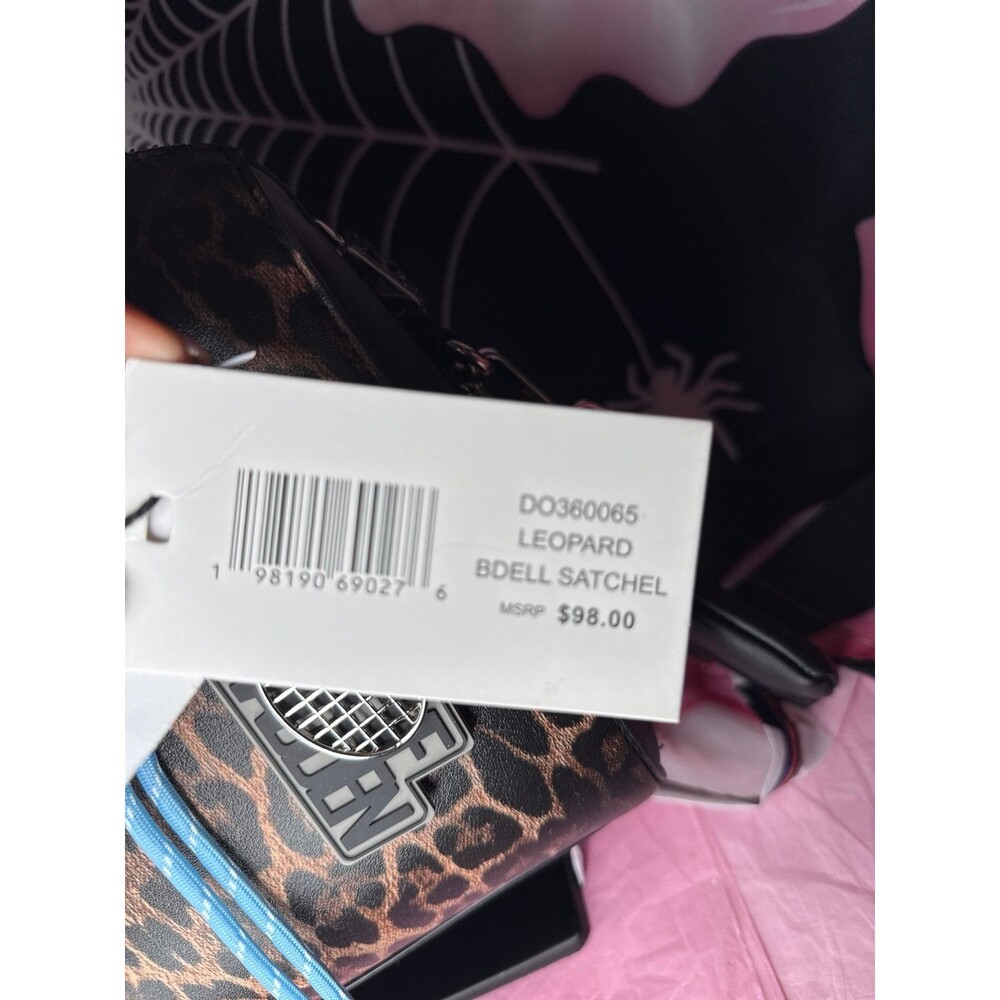 New Steve Madden Leopard Print Satchel Crossbody Bag Tennis Racket Ball Charm - Picture 4 of 6